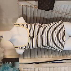 Forever 21 brand tank top